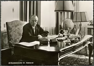 Desk Collection: Konrad Adenauer