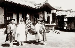 Offspring Prints: Korea: high status man in carrying chair