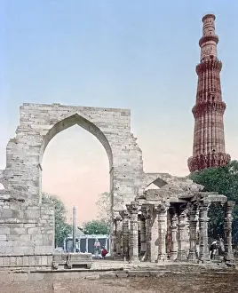 Minar Prints: Kutub Minar and Iron Column, Delhi, India, circa 1890s