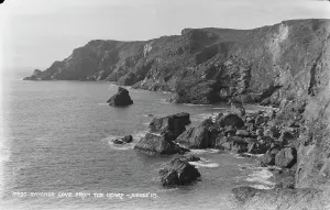 Seascape Prints: Kynance Cove from The Lizard