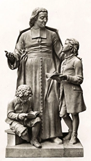 Images Dated 22nd February 2011: LA Salle Statue