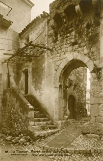 Alpes Gallery: La Turbie - Door and Street of the Tower