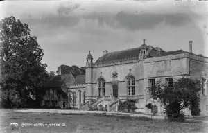 Stonework Prints: Lacock Abbey - Judges Lodge