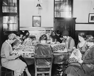 Images Dated 20th April 2018: LADIES TAPESTRY GROUP