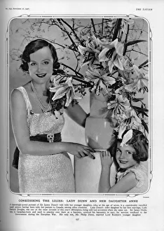 Images Dated 16th November 2017: Lady Dunn with her daughter Anne