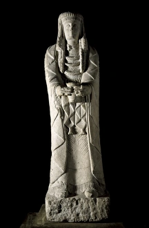 Castillo Gallery: Lady from El Cerro de los Santos. 3rd BC. Sandstorm