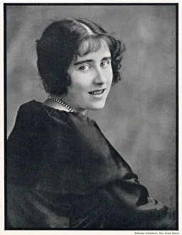 Elisabeth Prints: Lady Elizabeth Bowes-Lyon (1900 - 2002)