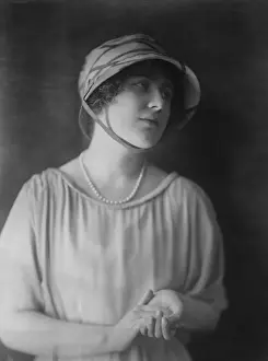 Lady Elizabeth Bowes-Lyon