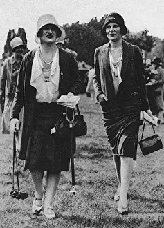 Hurst Prints: Lady Eveyln Beauchamp and the Countess of Carnarvon, 1929