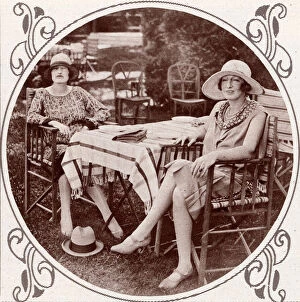 Images Dated 10th December 2018: Lady Horne & Mrs O Malley-Keyes at Biarritz