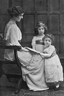 Widow Prints: Lady Ingestre and two of her children, WW1