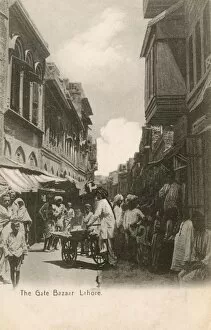 Images Dated 14th June 2011: Lahore, Pakistan - The Gate Bazaar