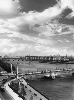 Lambeth Bridge