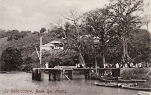 Anchorage Gallery: Landing stage at Rio Nunez (Nunez River) in Bok鬠Guinea