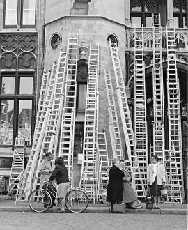Roundels Prints: Large number of ladders on display