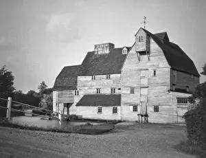 Barns Prints: A large wooden barn