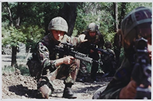 Images Dated 7th June 2016: Last-minute training for men of the Irish Guards Battle Grou