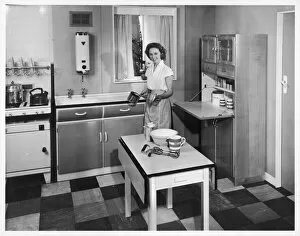 Cooking Collection: Latest 1950S Kitchen