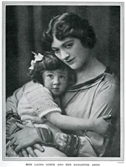 Images Dated 9th April 2019: Laura Cowie and her daughter Anne