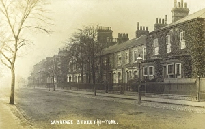 Images Dated 12th May 2011: Lawrence Street, York