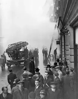 LCC-LFB Daylight Rubber Co fire, Farringdon Road