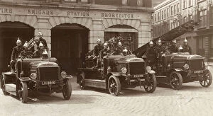 LCC-LFB engines and crews, Shoreditch fire station