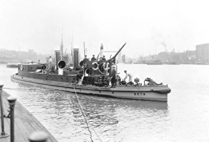 LCC-LFB fireboat Beta at Cherry Garden Pier LCC-LFB fireboat Beta at Cherry Garden Pier