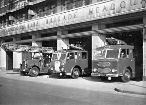 LCC-LFB Lambeth fire station with appliances