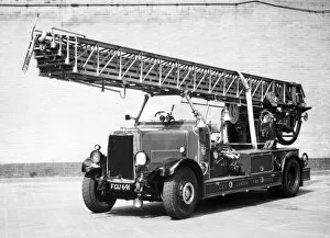 Images Dated 31st May 2016: LCC-LFB Leyland Metz 100 foot turntable ladder