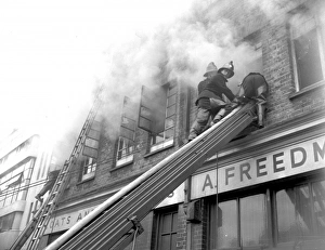 Access Gallery: LCC-LFB Major fire, Nelson Street, Whitechapel