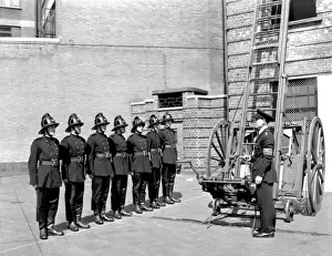 LCC-LFB Recruit firemen training at Brigade HQ, SE1
