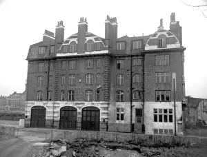 LCC-LFB Red Cross Street fire station, City of London