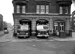 Images Dated 1960 May: 31 May 1960 Collection