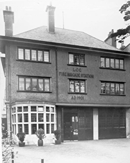Images Dated 1st December 2011: LCC-LFB West Hampstead fire station, NW London