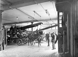Shed Gallery: LCC-MFB Kensington fire station, W London