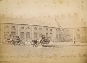 LCC-MFB station yard with men and appliances