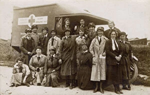 Images Dated 3rd August 2018: Le Treport, France - WW1 - Ambulance drivers, nurses, staff