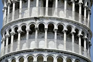 Images Dated 11th June 2007: Leaning Tower of Pisa
