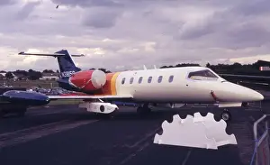 Learjet 35 target-tug - N3815