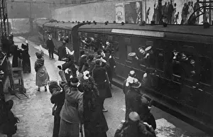 Departing Prints: The Leave Train, WW1