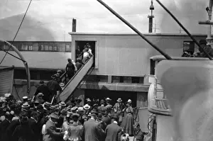 Leaving SS Ivernia, Boston Harbour