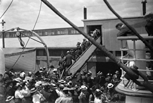 Sunk Gallery: Leaving SS Ivernia, Boston Harbour