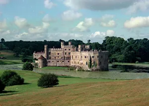 Maidstone Prints: Leeds Castle, Maidstone