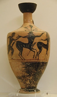 Lekythos black-figure with scenes of Centauromachy. Late 6th Lekythos black-figure with scenes of Centauromachy. Late 6th