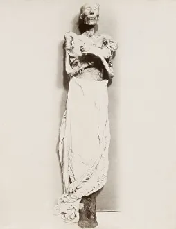 Full length mummy, Egypt, mummified man