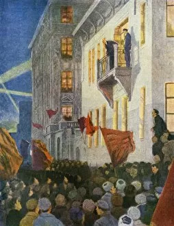 Speaking Gallery: Lenin giving speech from balcony, St Petersburg, Russia