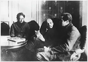 Journalist Collection: Lenin / Krupskaia / 1920