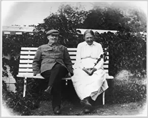Lenin and Krupskaya / 1922