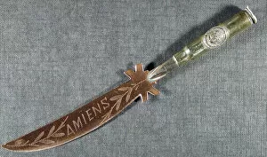 Images Dated 11th July 2007: Letter opener Engraved Amiens