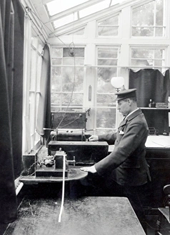 Images Dated 28th November 2011: LFB Fire Station watchroom